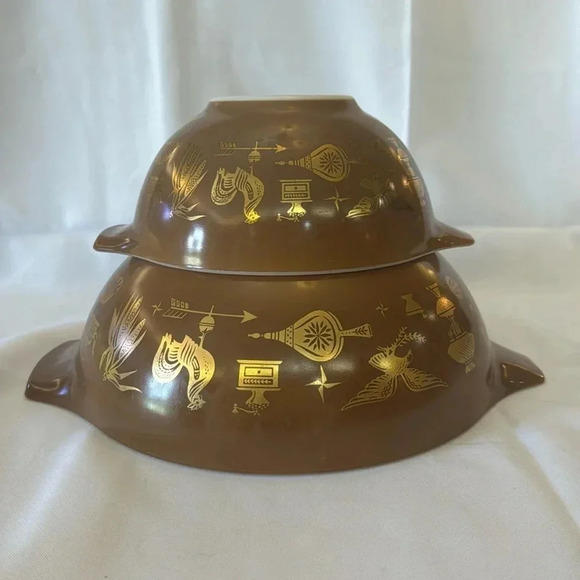 Vintage Pyrex EARLY AMERICANA Set of 2 Cinderella Nesting Mixing Bowls 444 & 442 - Picture 1 of 11